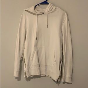 Hoodie with silver zipper sides